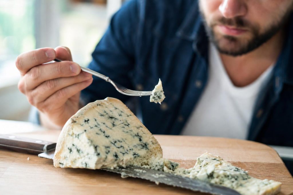 découvrez nos conseils simples et efficaces pour réussir un bleu parfait en cuisine à chaque fois, pour des plats savoureux et impeccables.